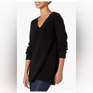 Goodthreads Women's Cotton Shaker Stitch Deep V-Neck Sweater Black- Medium